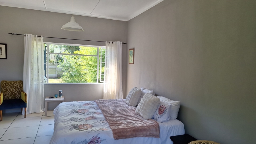 4 Bedroom Property for Sale in Twee Rivieren Western Cape